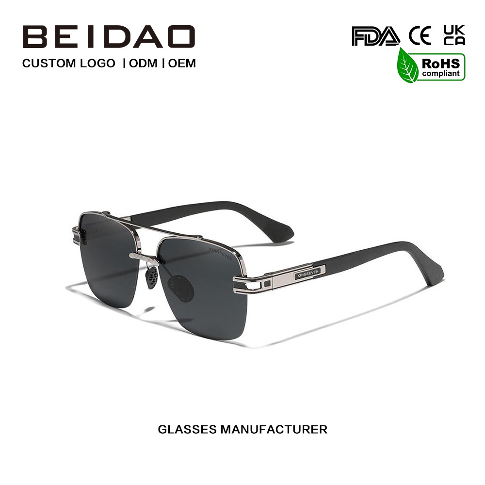 Square Shades värikkäät retropolarisoidut aurinkolasit